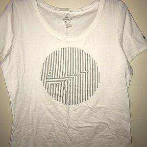 White Nike T-shirt